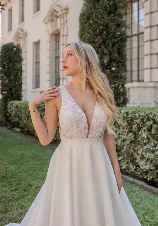 Essense of Australia Trunk Show