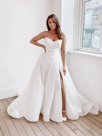 Allure Bridals  L654 #0 default thumbnail