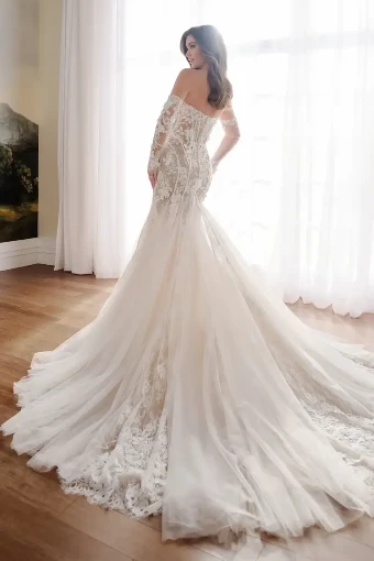 MT8101 #2 Diamond/White/Nude thumbnail
