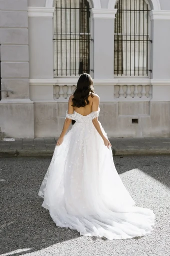 Martina Liana Style #1321 #3 thumbnail