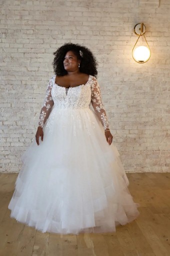 Stella York Style #7529 #0 thumbnail