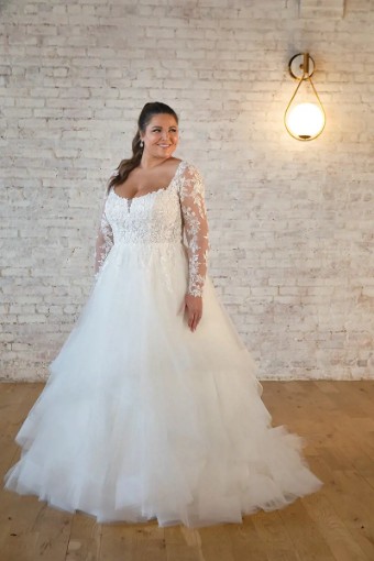 Stella York Style #7529 #1 thumbnail