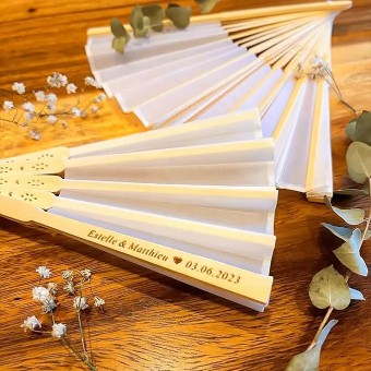 Engraved Silk Hand Fan #0 default thumbnail