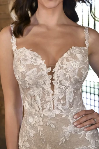 Essense of Australia Style #D3393 Sale #2 thumbnail