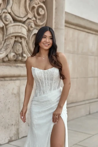 Essense of Australia Style #D4091 Sale #2 thumbnail