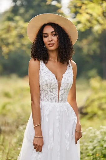 Lillian West Style #66245 Sale #1 thumbnail