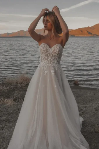 Stella York Style #7560 Sale #3 thumbnail