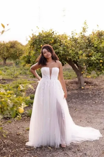 Stella York Style #7825 Sale #0 thumbnail