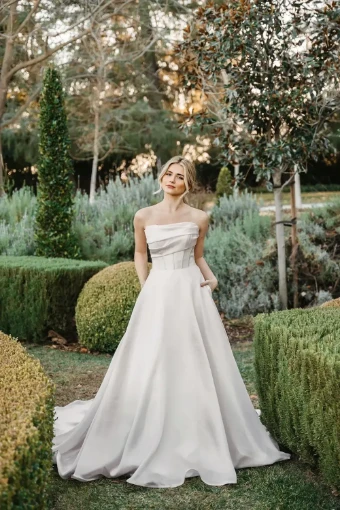 Stella York Style #7940 Sale #0 thumbnail