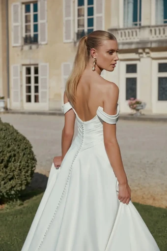 Justin Alexander Sincerity Style #4446 Sale #2 Ivory thumbnail